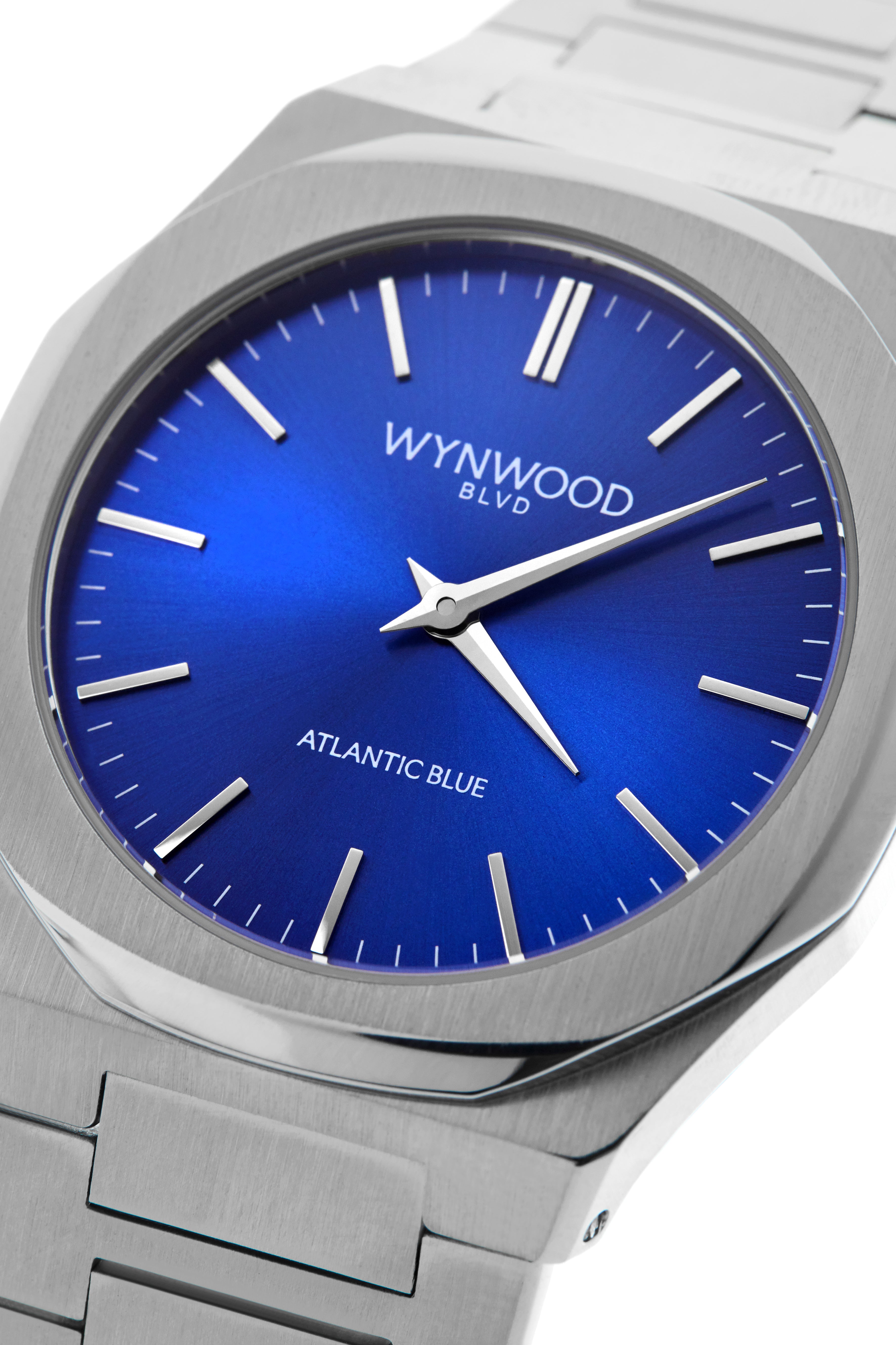 WYNWOOD BLVD Signature Watch – Atlantic Blue Dial | 36 mm Automatic Stainless Steel Miami Inspired